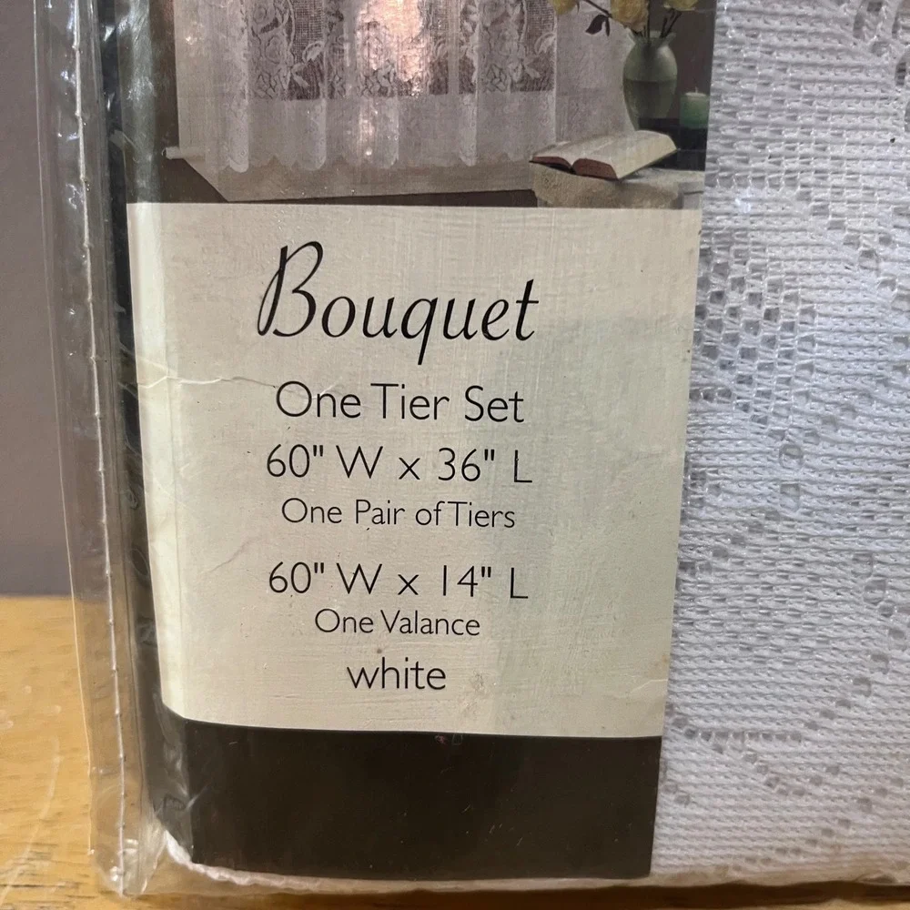 Vtg 2002 S. Lichtenberg Bouquet White Lace Window Curtain Tier & Valance Set 3pc